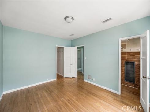 1112 N Lowell , Santa Ana, CA