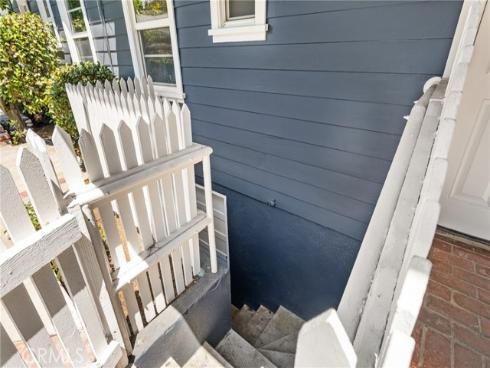 1112 N Lowell , Santa Ana, CA