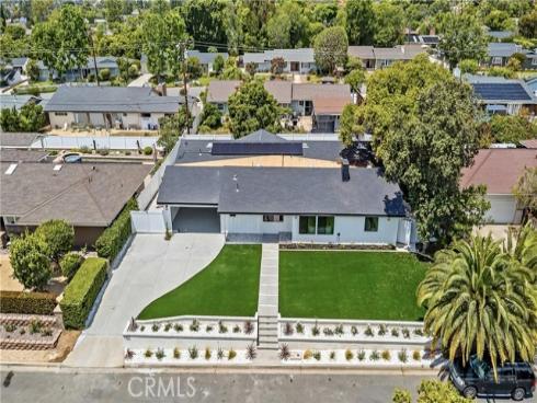 12621 Singing Wood Drive, Santa Ana, CA