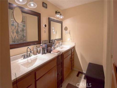 1801 Park Glen B , Santa Ana, CA