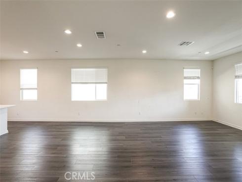 919 E 2nd , Santa Ana, CA