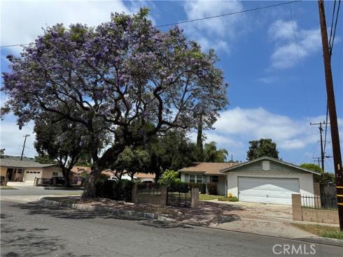 3621 W Crystal Ln.  , Santa Ana, CA