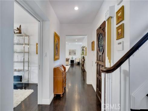 936 W River Lane, Santa Ana, CA