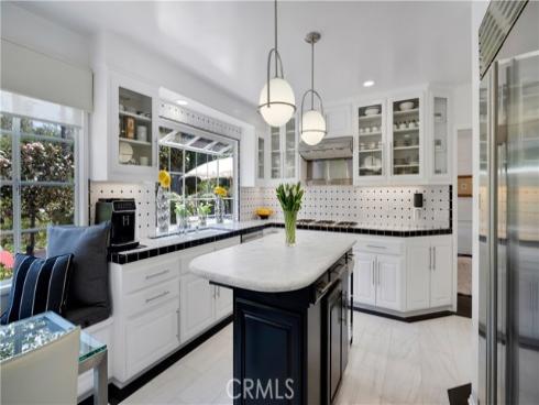 936 W River Lane, Santa Ana, CA