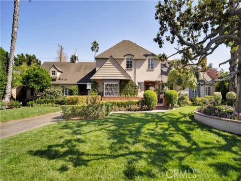 936 W River Lane, Santa Ana, CA