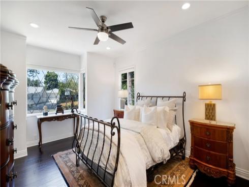 936 W River Lane, Santa Ana, CA