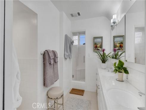 936 W River Lane, Santa Ana, CA