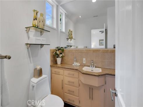 936 W River Lane, Santa Ana, CA