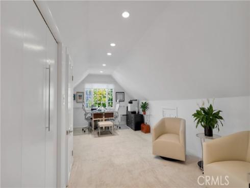 936 W River Lane, Santa Ana, CA
