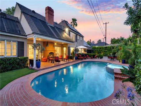 936 W River Lane, Santa Ana, CA