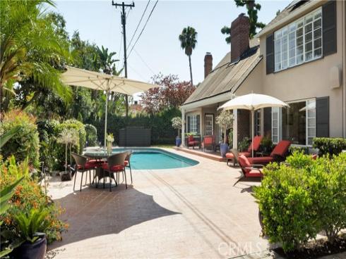 936 W River Lane, Santa Ana, CA
