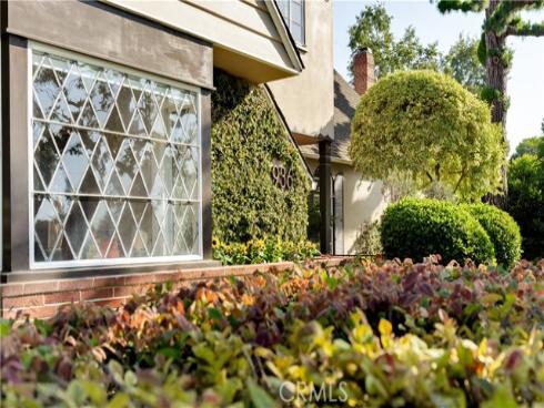 936 W River Lane, Santa Ana, CA