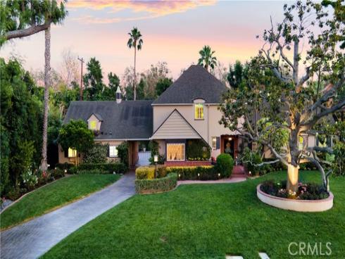 936 W River Lane, Santa Ana, CA