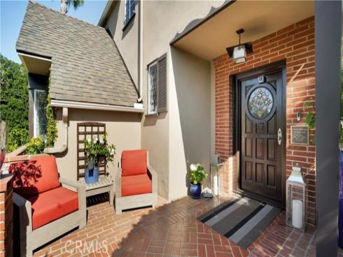 936 W River Lane, Santa Ana, CA