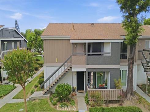 2829 S. Fairview Street B
