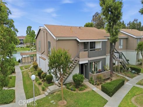 2829 S Fairview B Street, Santa Ana, CA