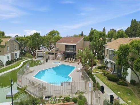 2829 S Fairview B Street, Santa Ana, CA