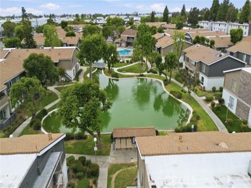 2829 S Fairview B Street, Santa Ana, CA