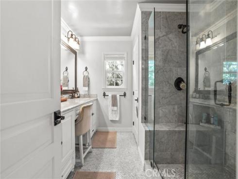 2914 Fallbrook Drive, Santa Ana, CA