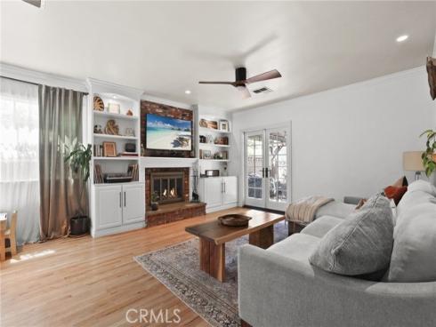 2914 Fallbrook Drive, Santa Ana, CA