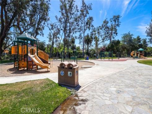 2914  Fallbrook   Drive, Santa Ana, CA