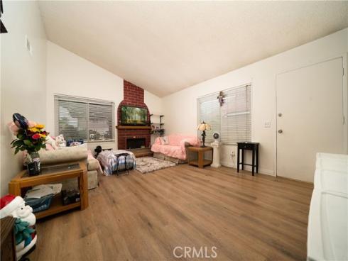 3313 S Lowell St , Santa Ana, CA