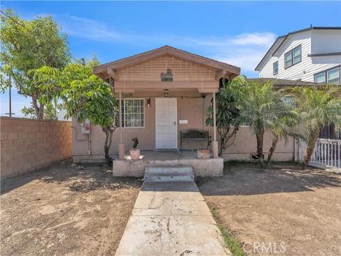 1208 E. 3rd