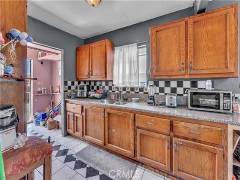 1208 E 3rd , Santa Ana, CA