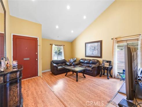 1130 E 21st , Santa Ana, CA