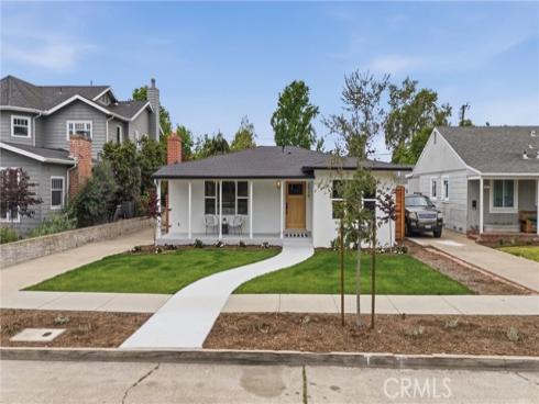 2534 Santiago Street, Santa Ana, CA