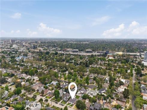 2534 Santiago Street, Santa Ana, CA