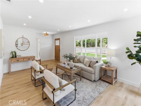 2534 Santiago Street, Santa Ana, CA