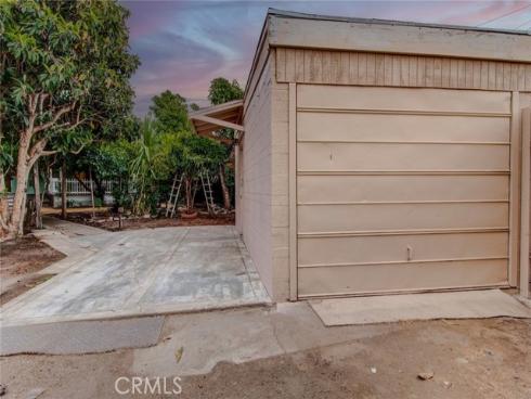 306 S Birch  , Santa Ana, CA