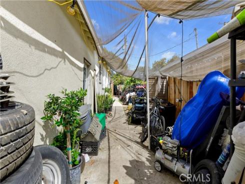2005 W 11th , Santa Ana, CA