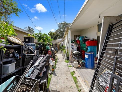 2005 W 11th , Santa Ana, CA