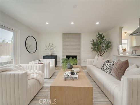 2113 S Forest , Santa Ana, CA