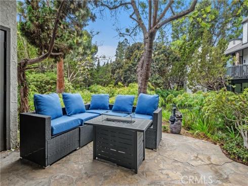2514 W Macarthur , Santa Ana, CA