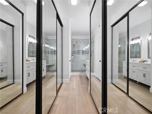 2514 W Macarthur , Santa Ana, CA