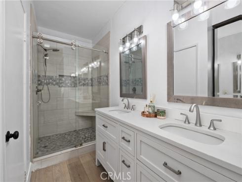 2514 W Macarthur , Santa Ana, CA