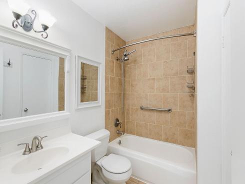 2670 W Segerstrom A , Santa Ana, CA