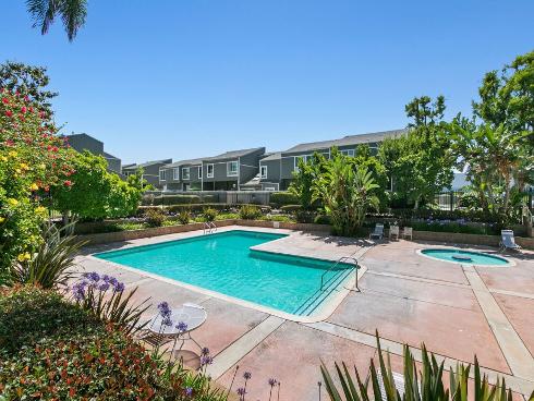 2670 W Segerstrom A , Santa Ana, CA