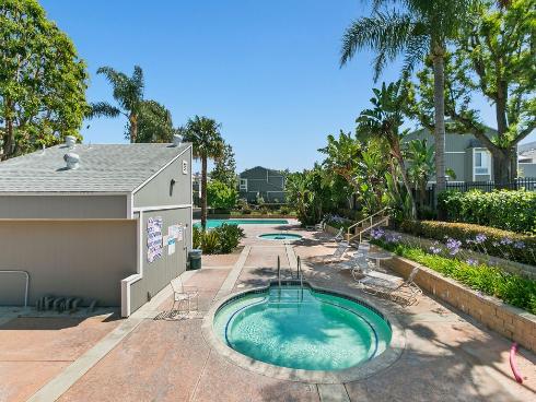 2670 W Segerstrom A , Santa Ana, CA