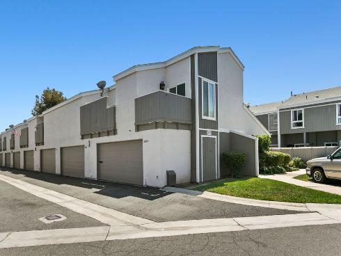 2670 W Segerstrom A , Santa Ana, CA