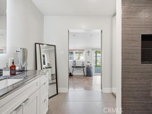 2215 N Spurgeon Street, Santa Ana, CA