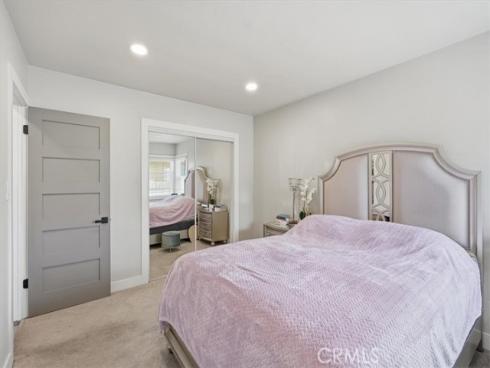 2215 N Spurgeon Street, Santa Ana, CA
