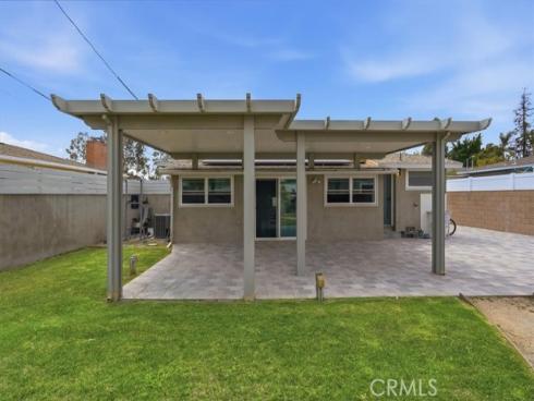 2215 N Spurgeon Street, Santa Ana, CA