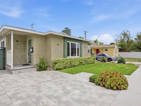 2215 N Spurgeon Street, Santa Ana, CA