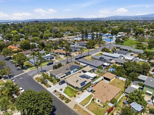 2215 N Spurgeon   Street, Santa Ana, CA