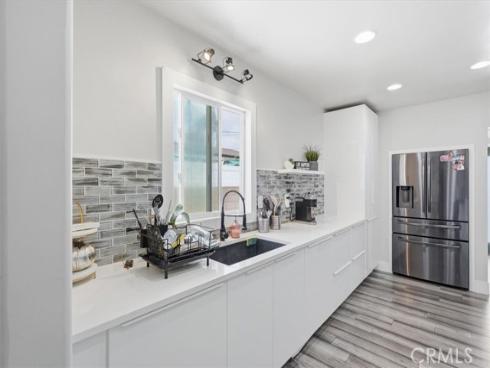 2215 N Spurgeon Street, Santa Ana, CA