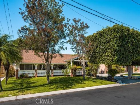 2713 W Huckleberry  , Santa Ana, CA